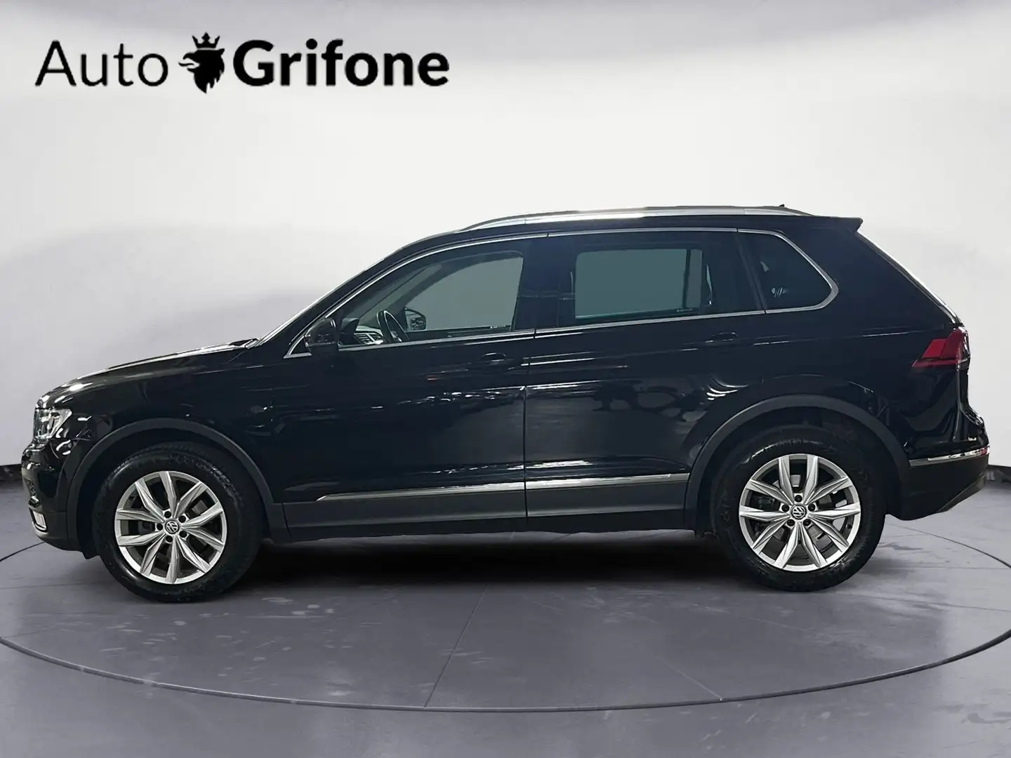 Volkswagen Tiguan Tiguan 2.0 TDI SCR DSG 4MOTION Executive BMT Nero - 2