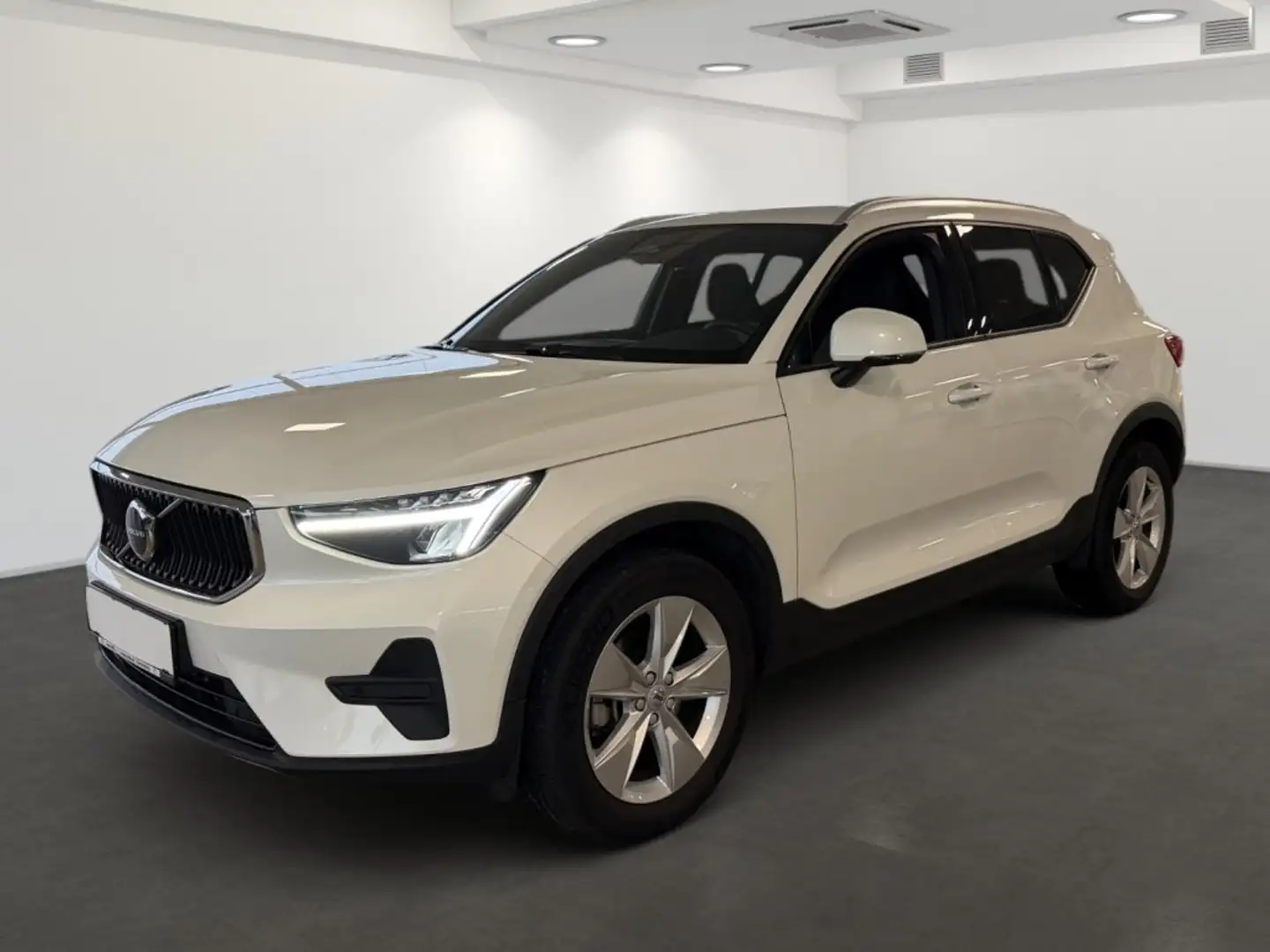 Volvo XC40 B3 Core Aut. Weiß - 1