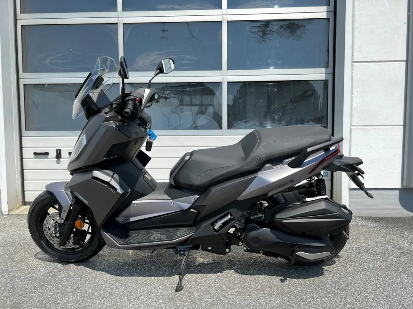 Motobi DL 125 MX Cruiser L a g e r r ä u m u n g ! Keyless Winds Szary - 1