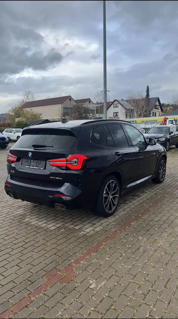 BMW X3 xD 30 e M Sport/PANO/HEAD UP/20"/LASER/DAB Schwarz - 2