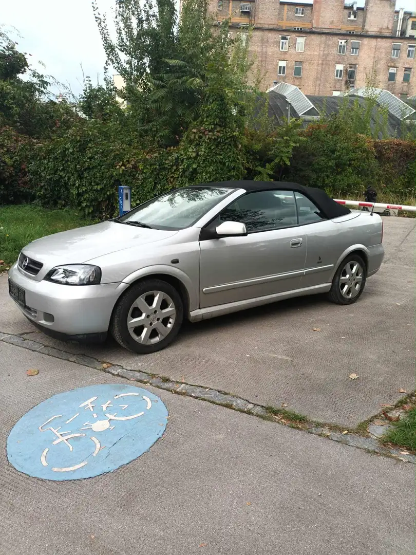 Opel Astra Cabrio Anniversary Edition 1,6 16V - 2