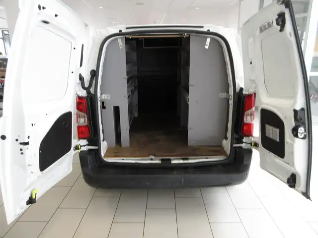 Citroen Berlingo view 14