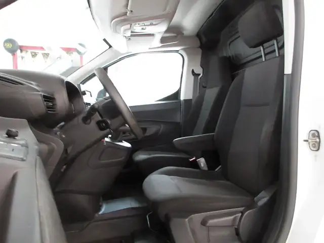Citroen Berlingo view 5