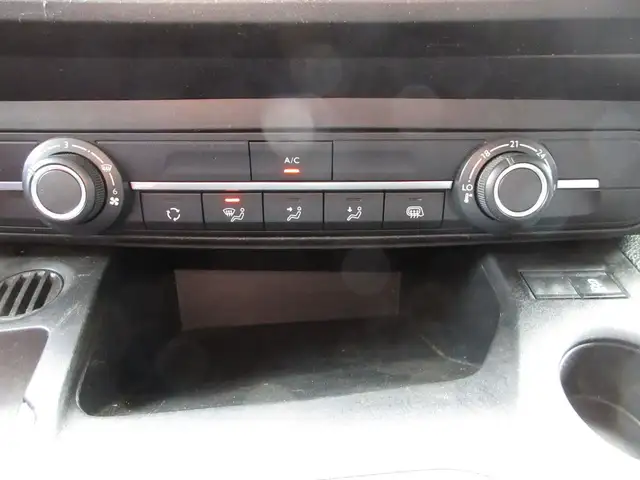 Citroen Berlingo view 9