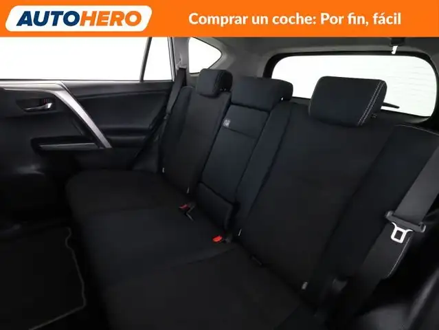 Toyota Rav4 view 15