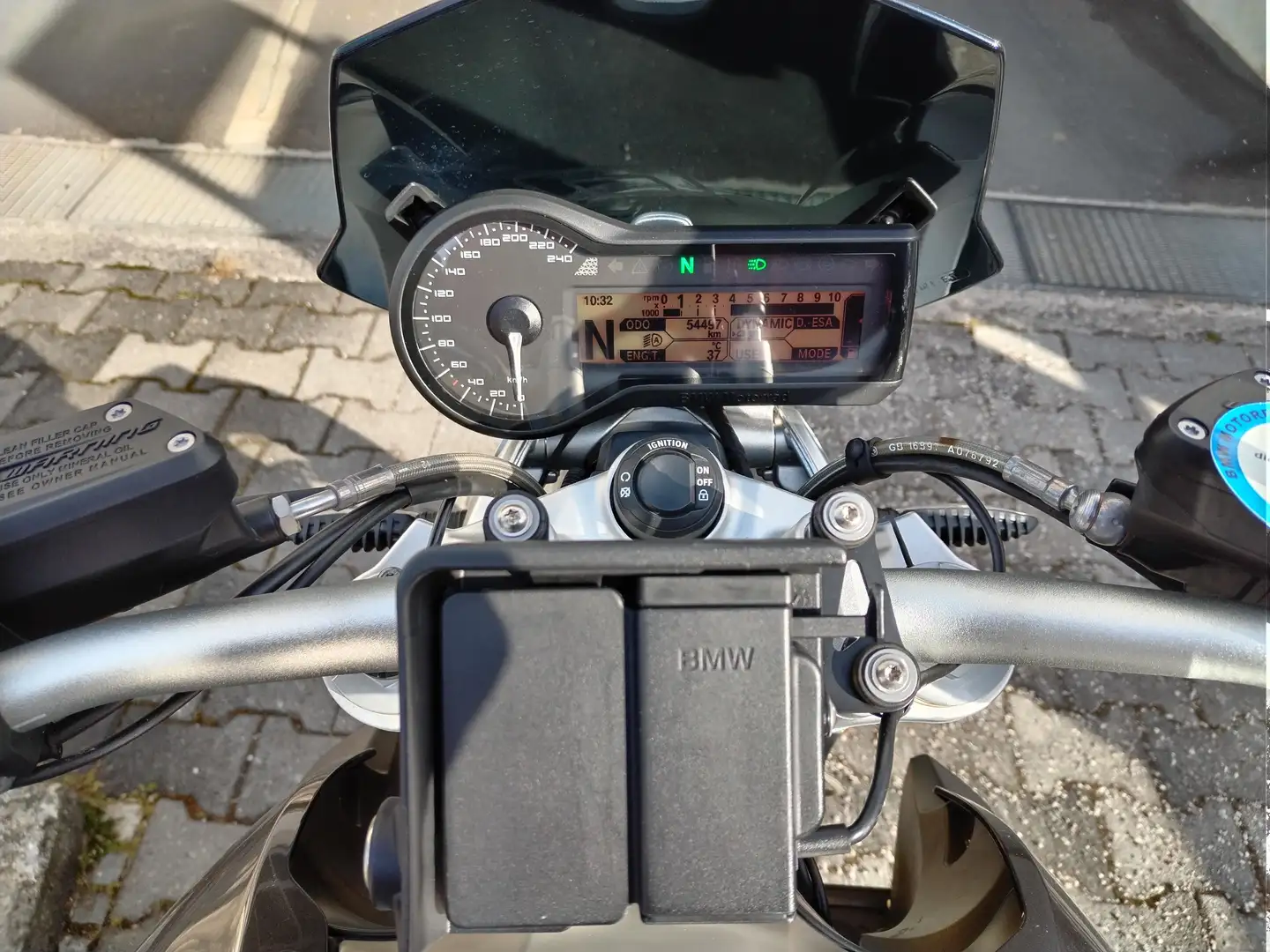 BMW R 1200 R Roadster Noir - 1