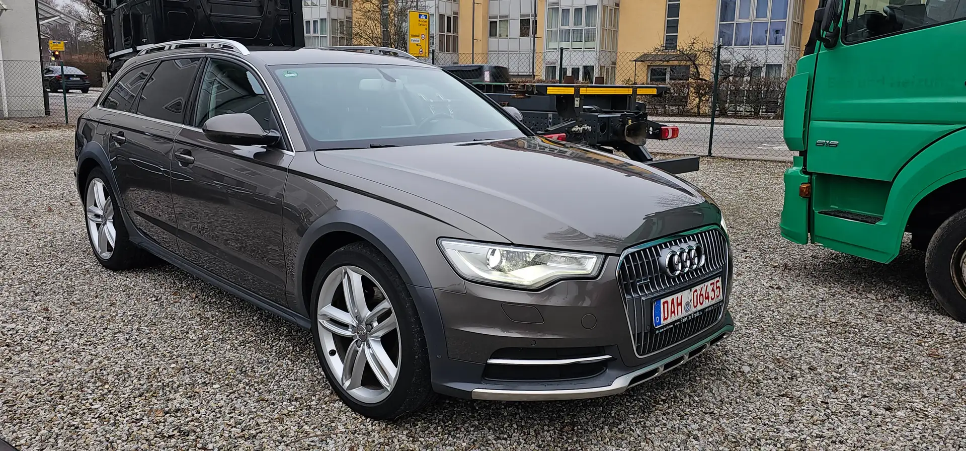 Audi A6 allroad Quattro 3.0 TDI S-Tronic design & sport Grau - 2