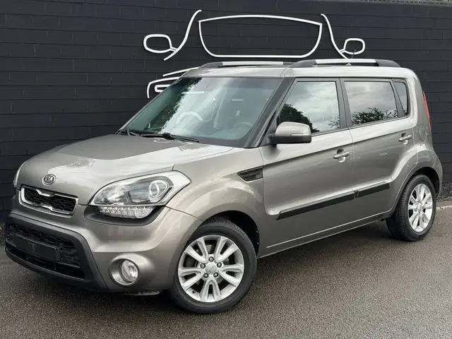 Kia Soul 1.6 CRDi+AIRCO+NAVI+CAMERA+JANTES+EURO 5