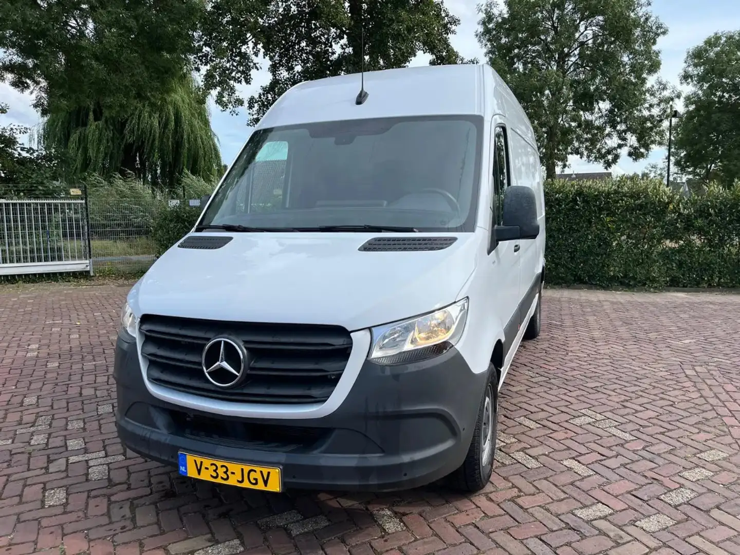 Mercedes-Benz Sprinter 317 1.9 CDI L2H1 Wit - 2