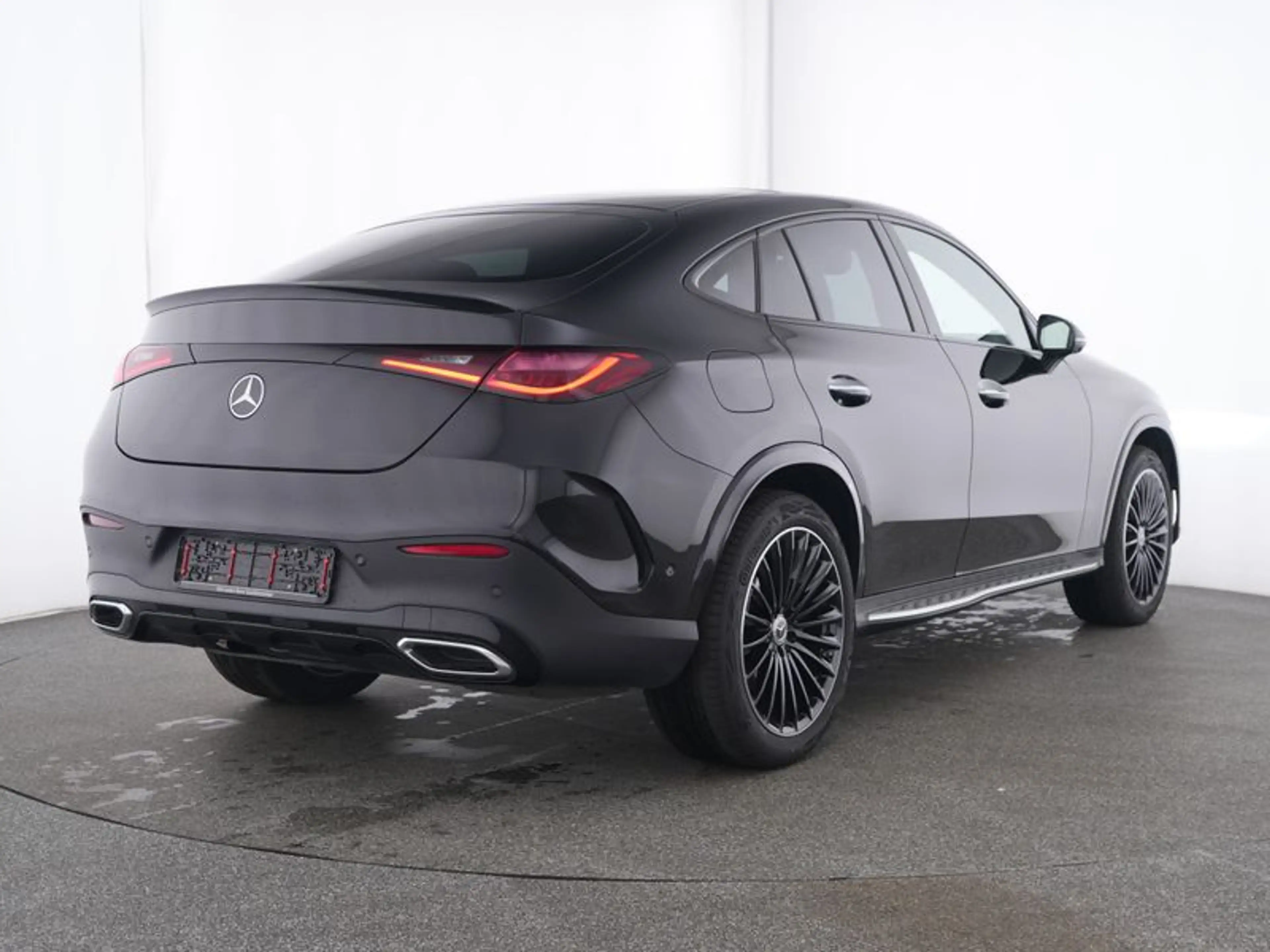 Mercedes-Benz GLC 300 d 4M Coupé AMG-Sport/Technik/Pano/Stdhz — photo 3