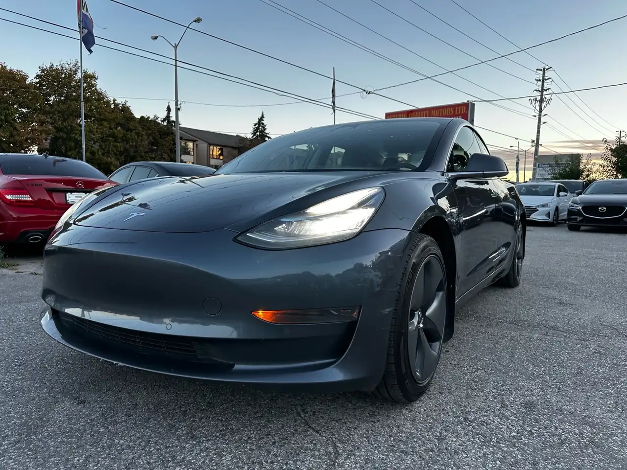 Tesla Model 3 fotografie Tesla Model 3
