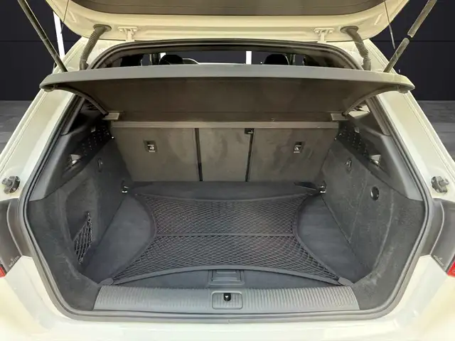 Audi S3 view 13