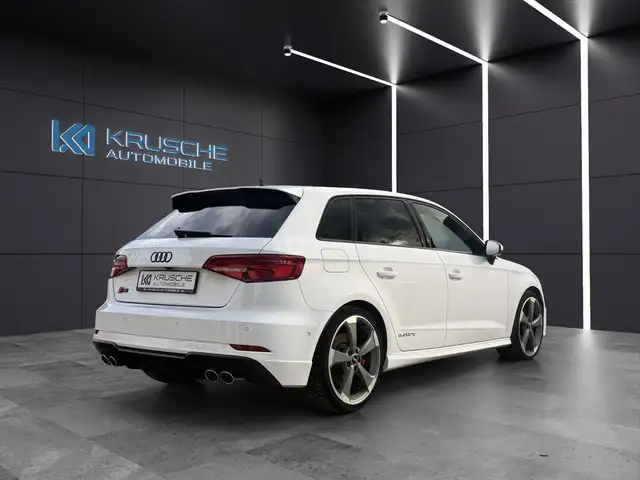 Audi S3 view 5