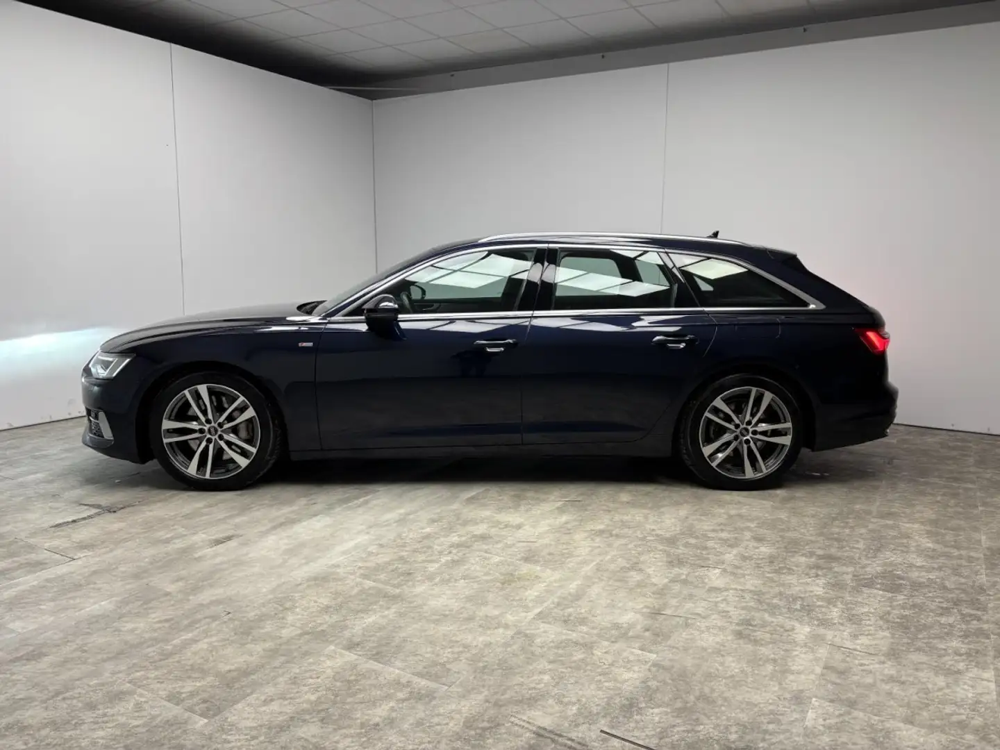 Audi A6 Avant 50 TFSIe quattro S-line Klima Navi Blau - 2