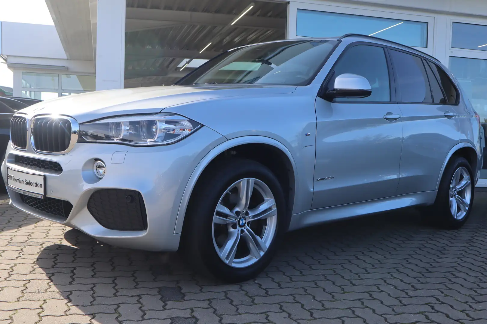 BMW X5 xDrive30d M Sport/Standhzg/RFK/Memory/AHK/Lhz Silber - 1