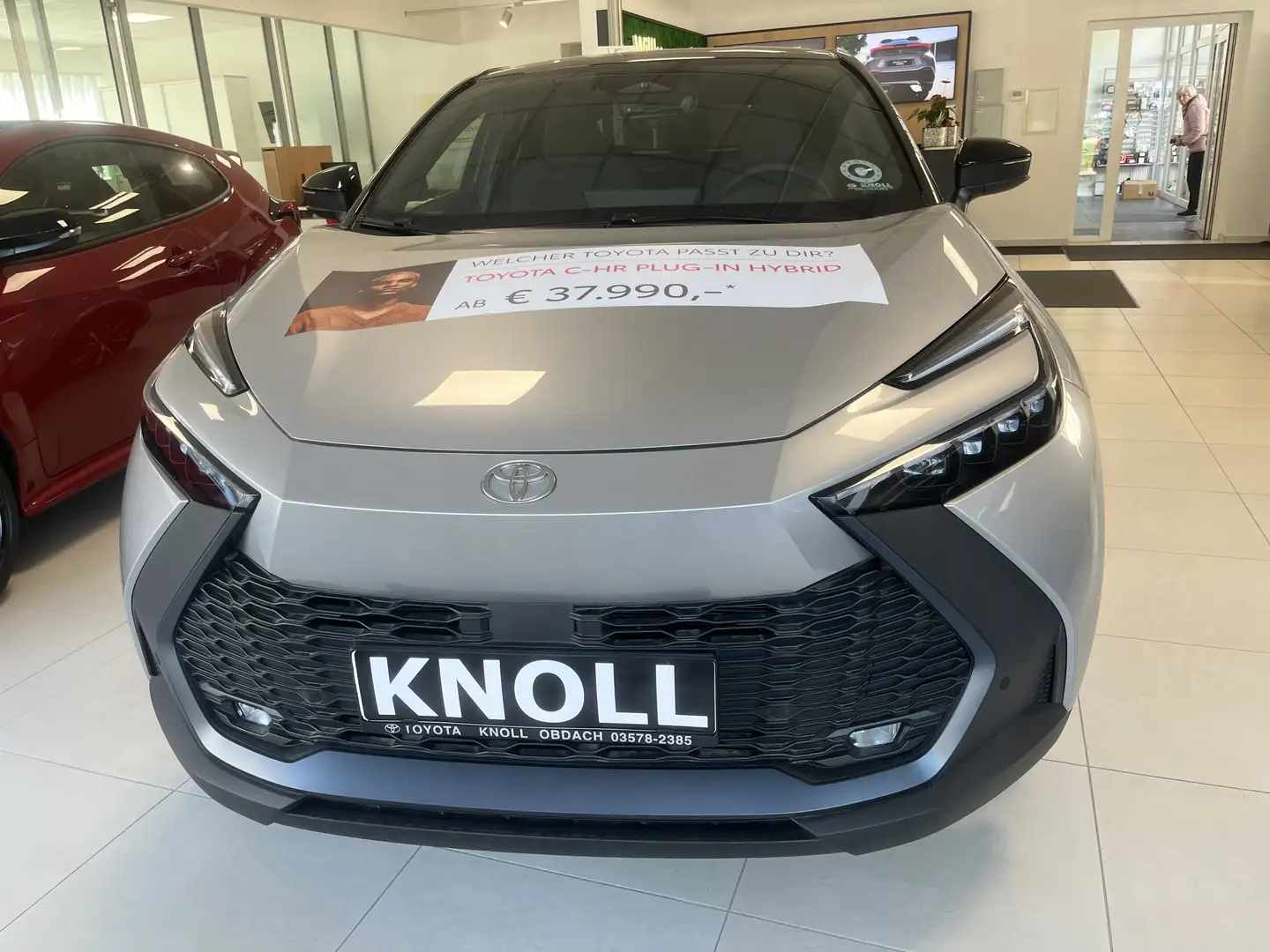 Toyota C-HR Plug-In Hybrid FWD Active Drive + Technikpaket Silber - 2