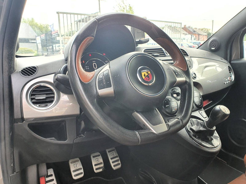 Abarth 595C CABRIO🟢1.4 ESSENCE 160CV - 1ER MAIN — photo 8