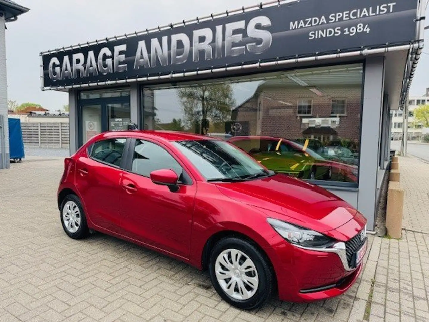 Mazda 2 BENZINE EURO 6D / CARPLAY / 2 JAAR WAARBORG Rouge - 1