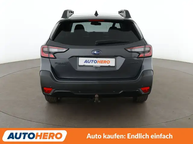 Subaru Outback view 5