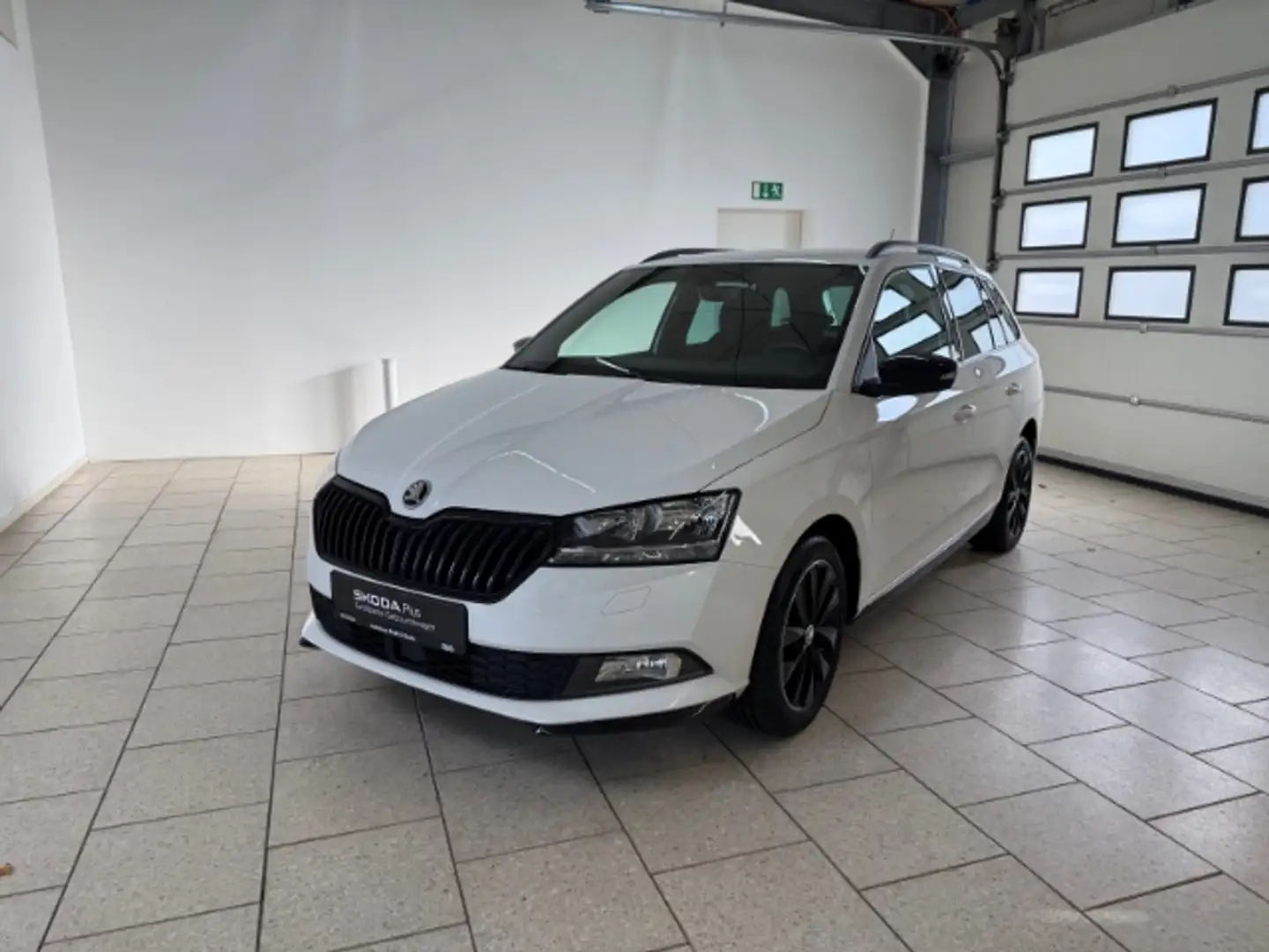 Skoda Fabia 1.0 TSI Combi Monte Carlo Navi SHZ Kamera Weiß - 2