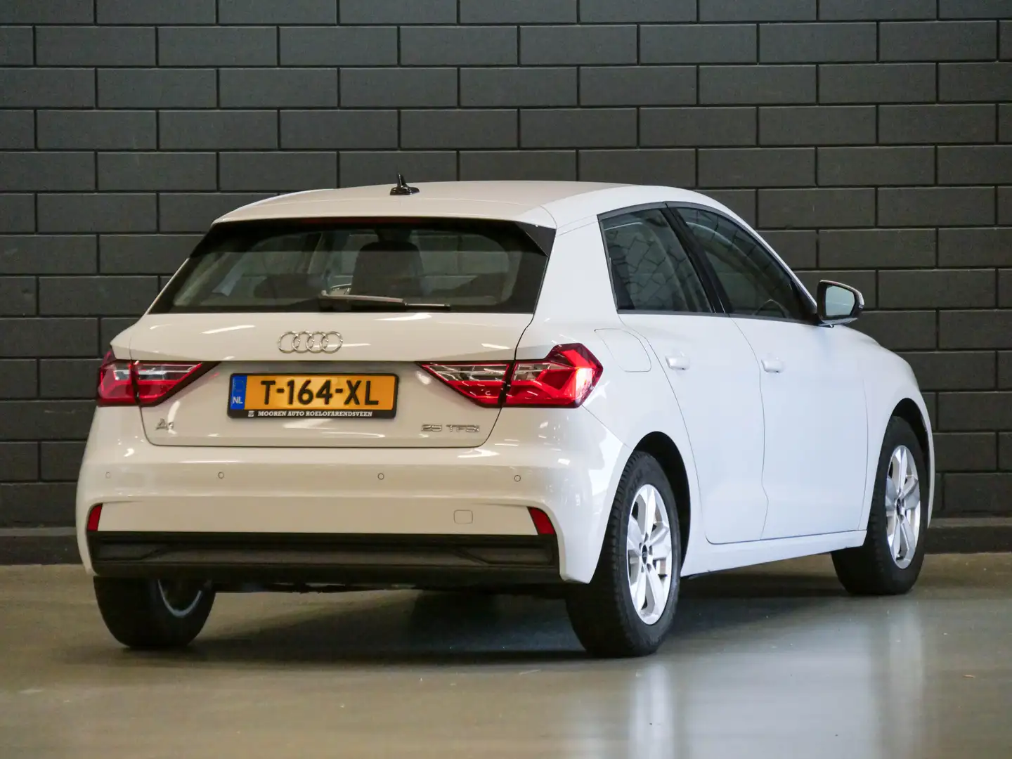Audi A1 Sportback 25 TFSI Pro Line | NAVIGATIE | CRUISE CO Wit - 2