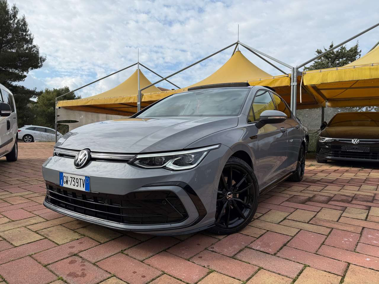 Volkswagen Golf 2.0 TDI R LINE INT + EST-TETTO-MATRIX-LCI AMB-HKAR