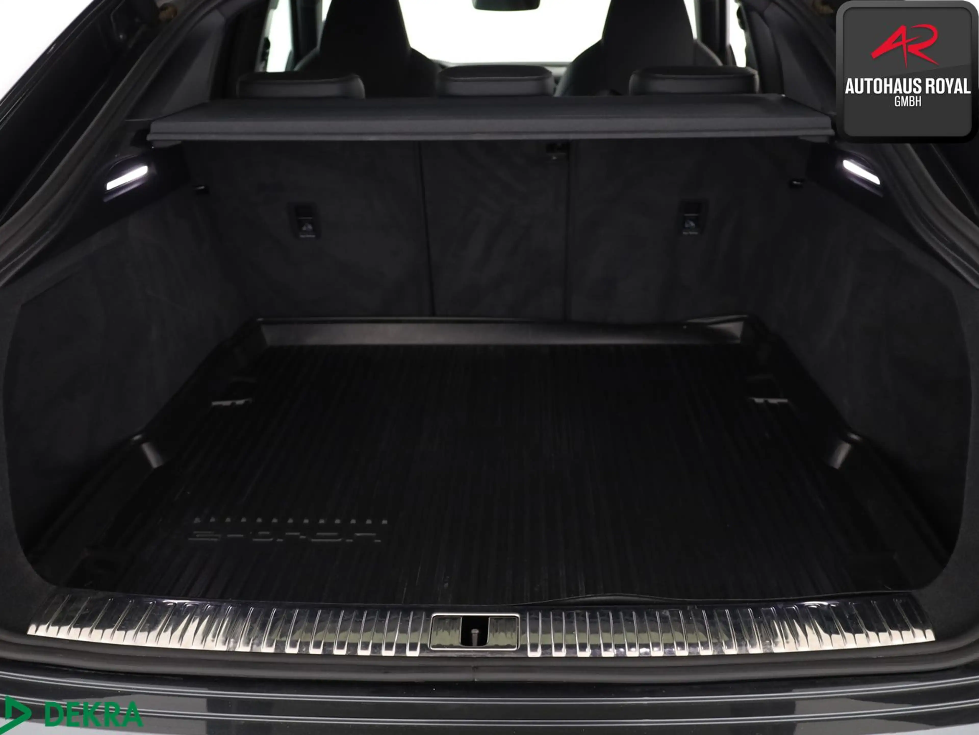 Audi e-tron Sportback 55 qu S LINE NACHTSICHT,MATRIX — photo 14