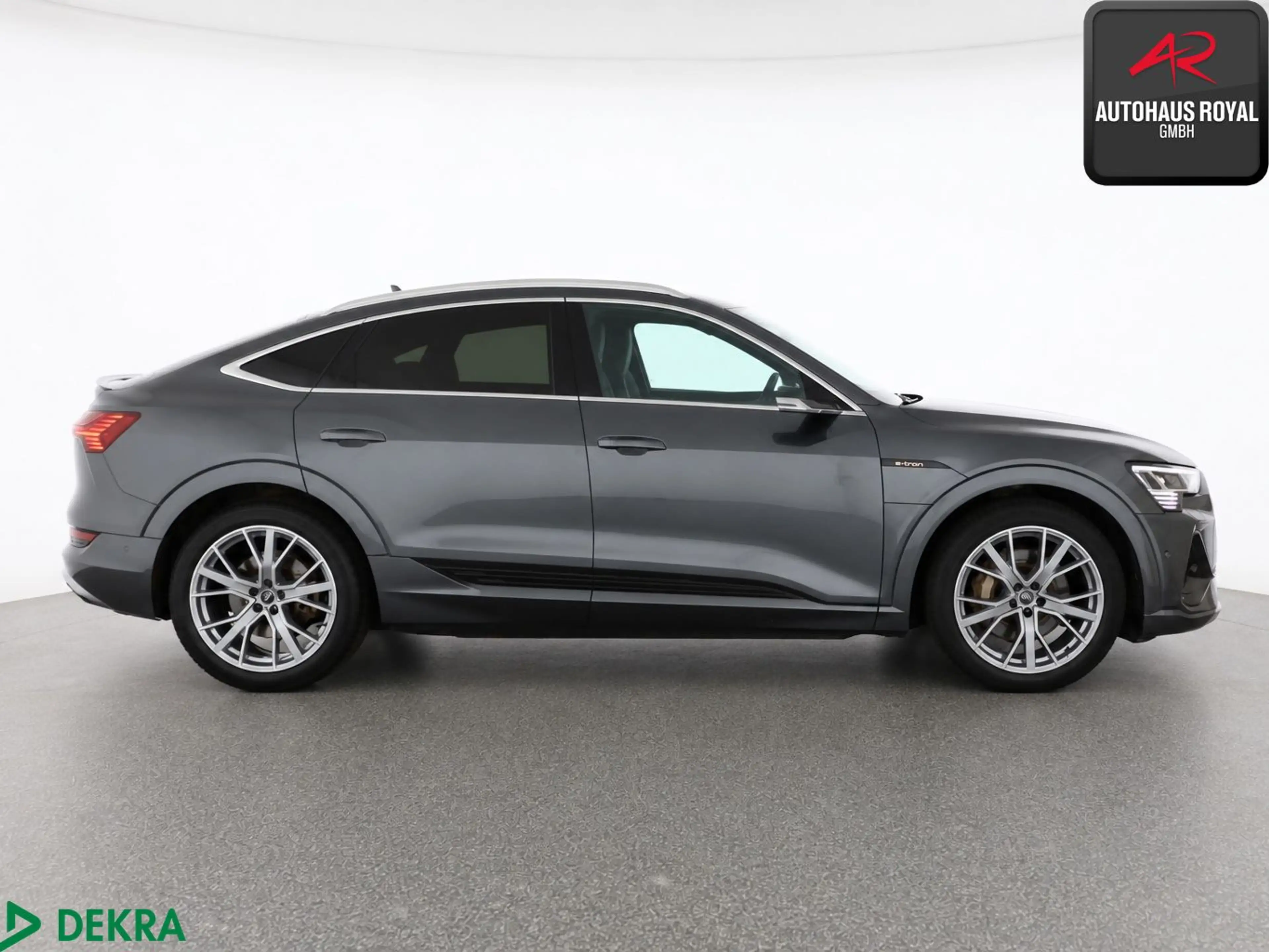 Audi e-tron Sportback 55 qu S LINE NACHTSICHT,MATRIX — photo 6