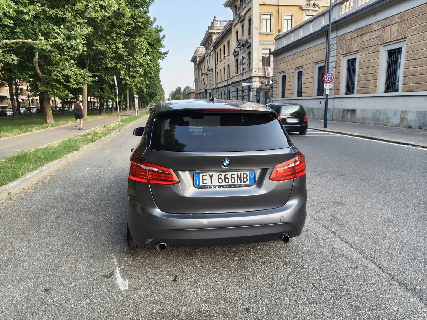 BMW 220 220d Active Tourer xdrive Sport auto - 2