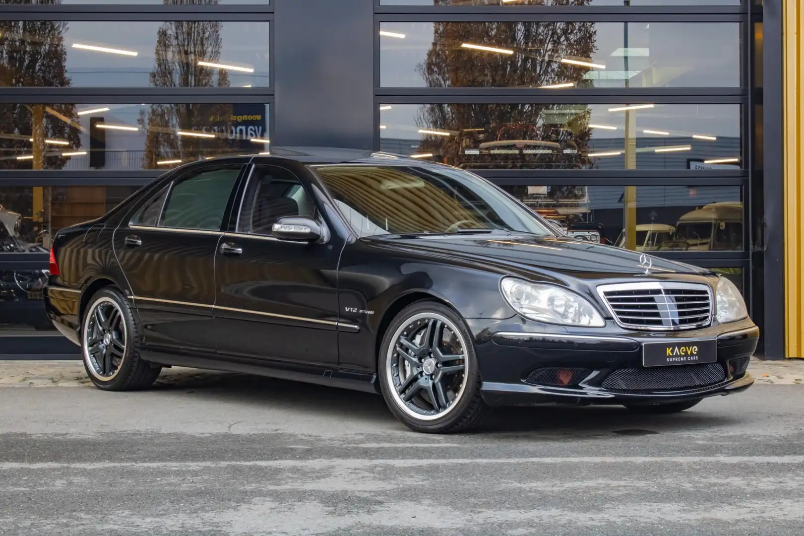 Mercedes-Benz S 65 AMG Lang Schwarz - 1