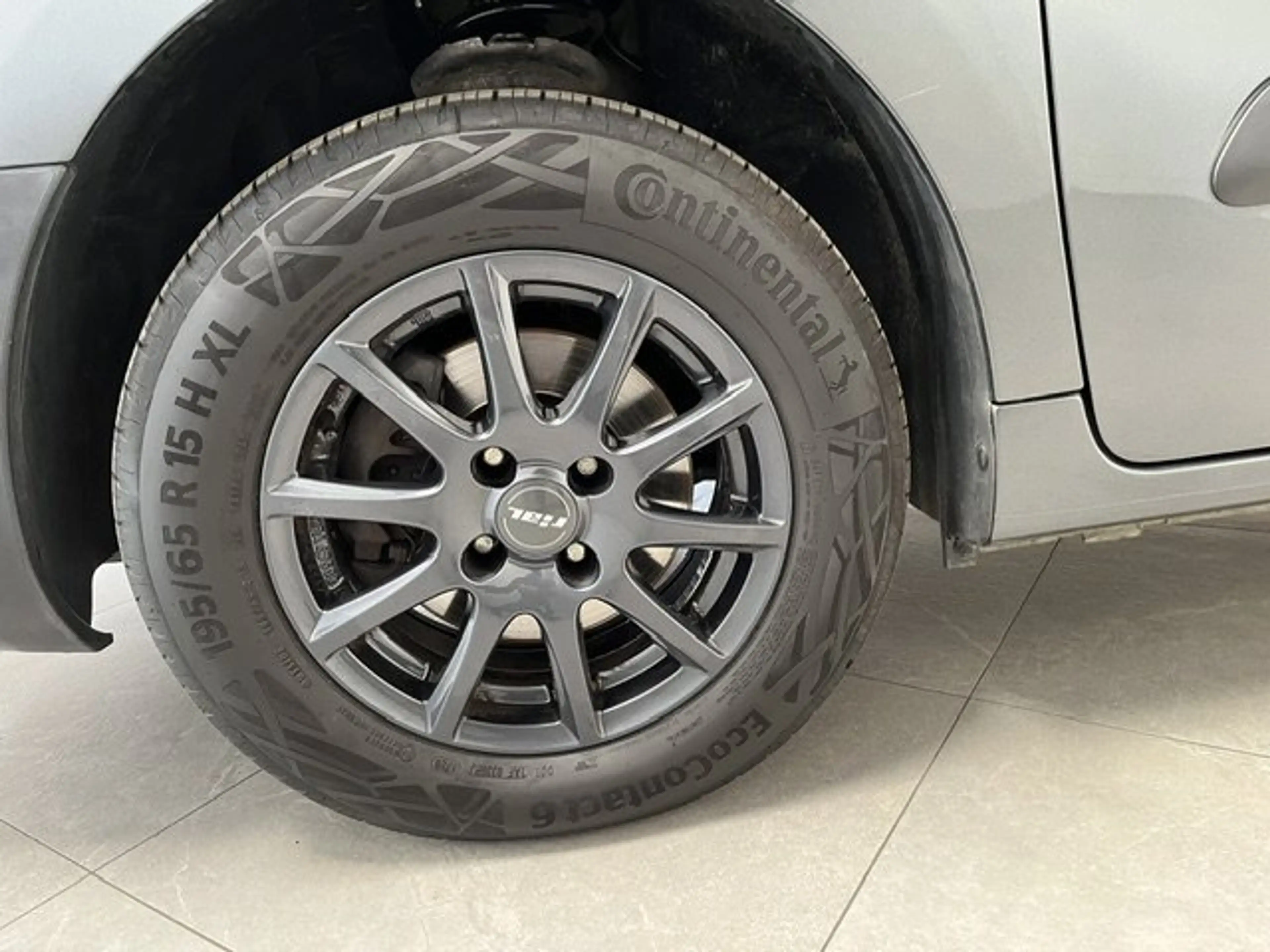 Peugeot Partner 120 L1H1 PRO — photo 14