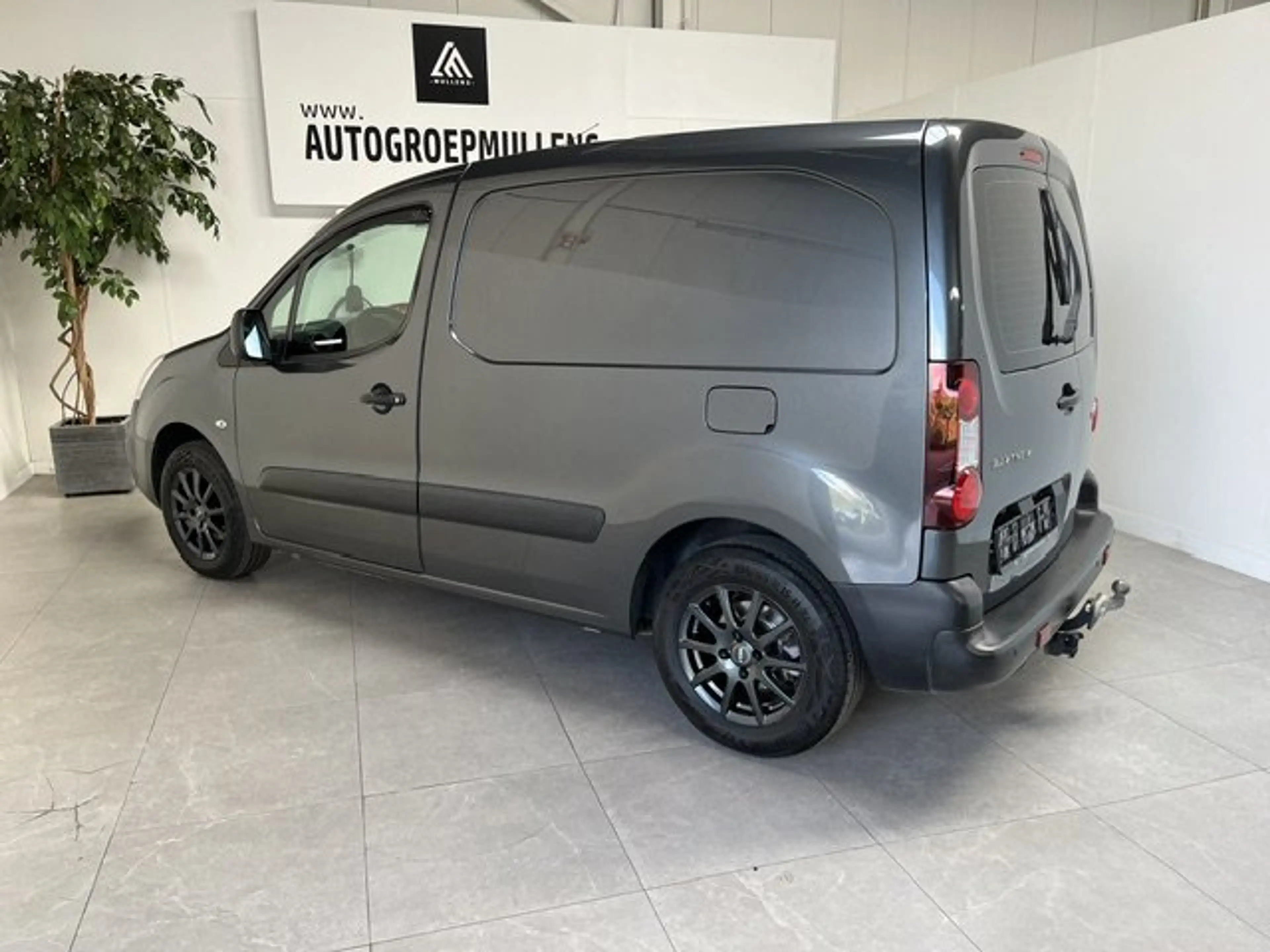 Peugeot Partner 120 L1H1 PRO — photo 4