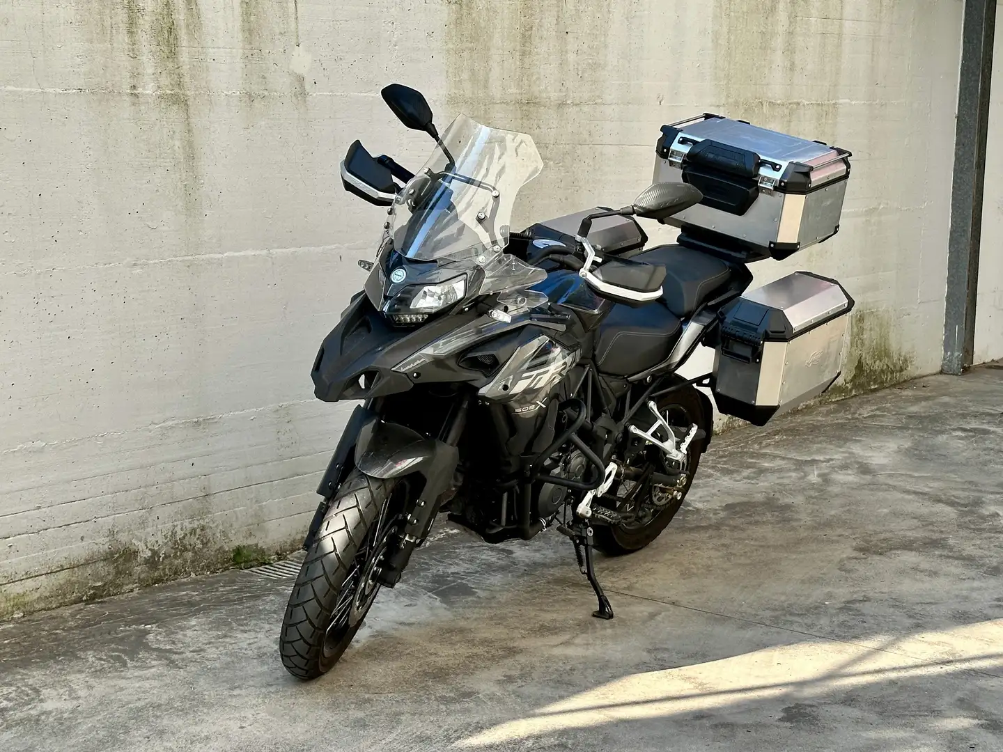 Benelli TRK 502 X Szürke - 1
