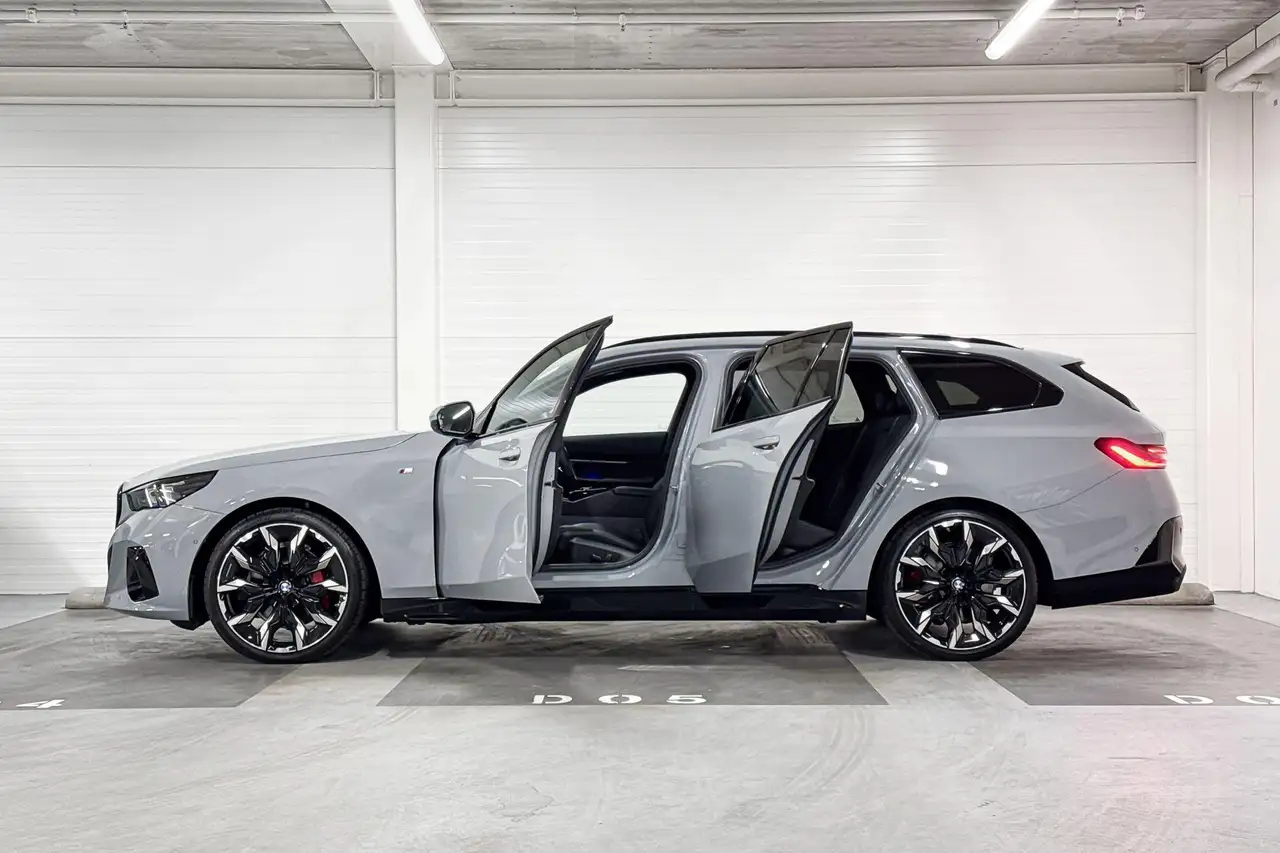 BMW 5 Series 2026