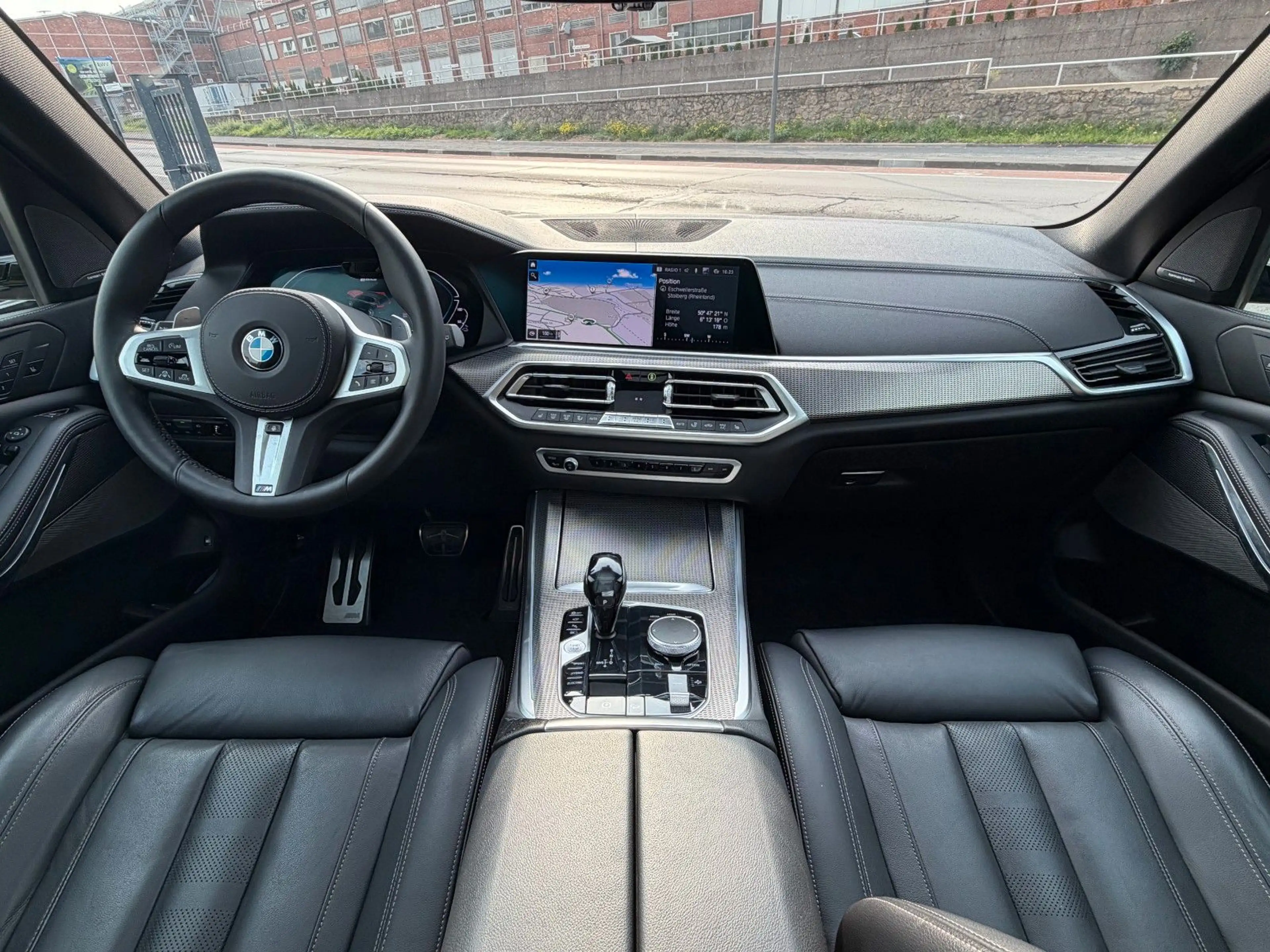 BMW X5 xDrive 45 e Laser - Panorama-M Sportpaket /// — photo 14