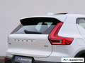 Volvo XC40 B4 Inscription BLIS/360/Pano/Standhzg/AHK Белый - thumbnail 5