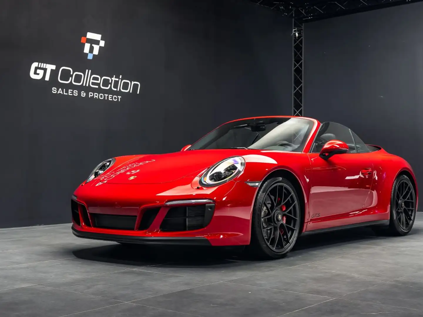 Porsche 991 991.2 GTS Cabriolet - 1