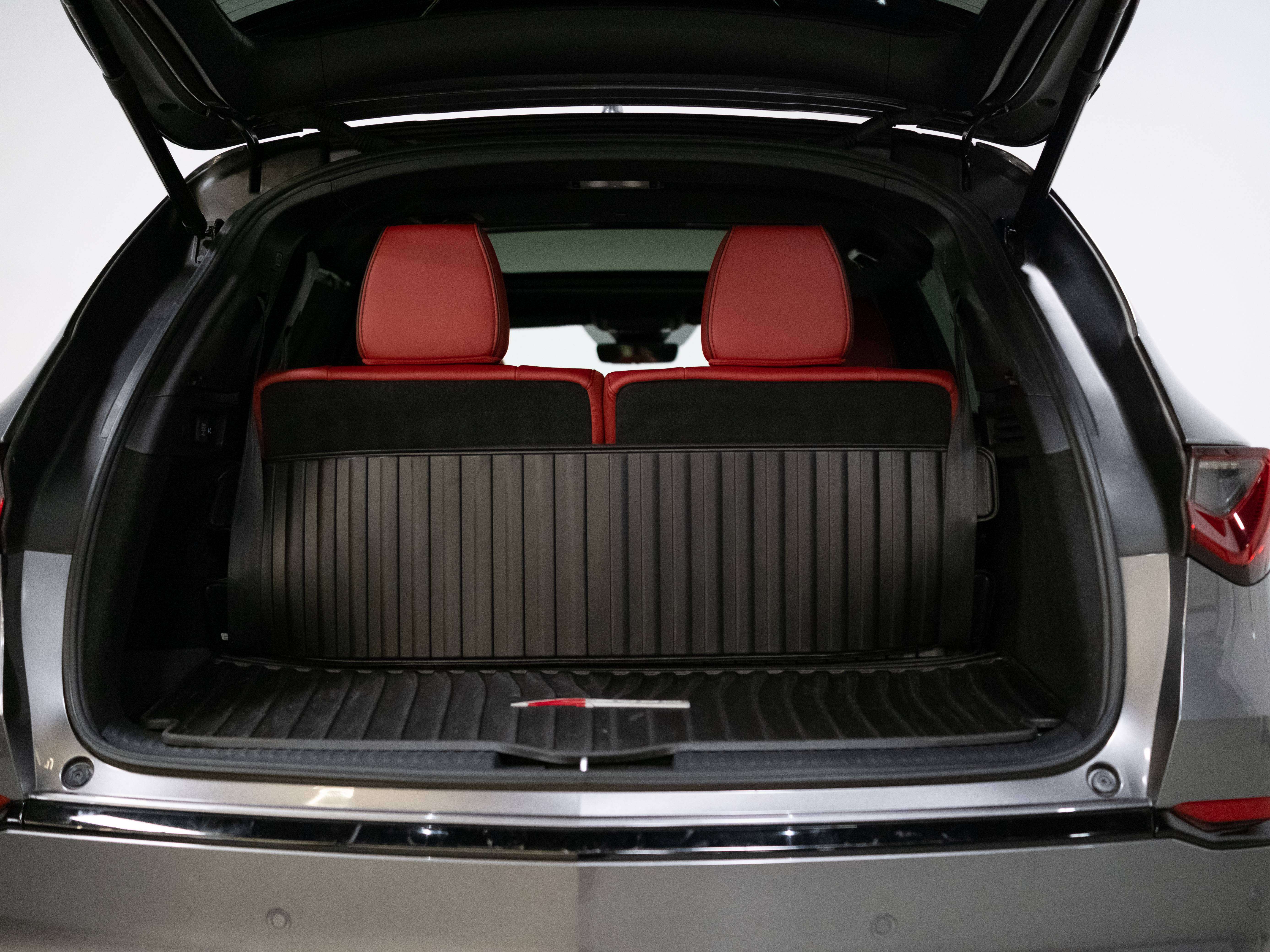 used 2022 Acura MDX car, priced at $48,900