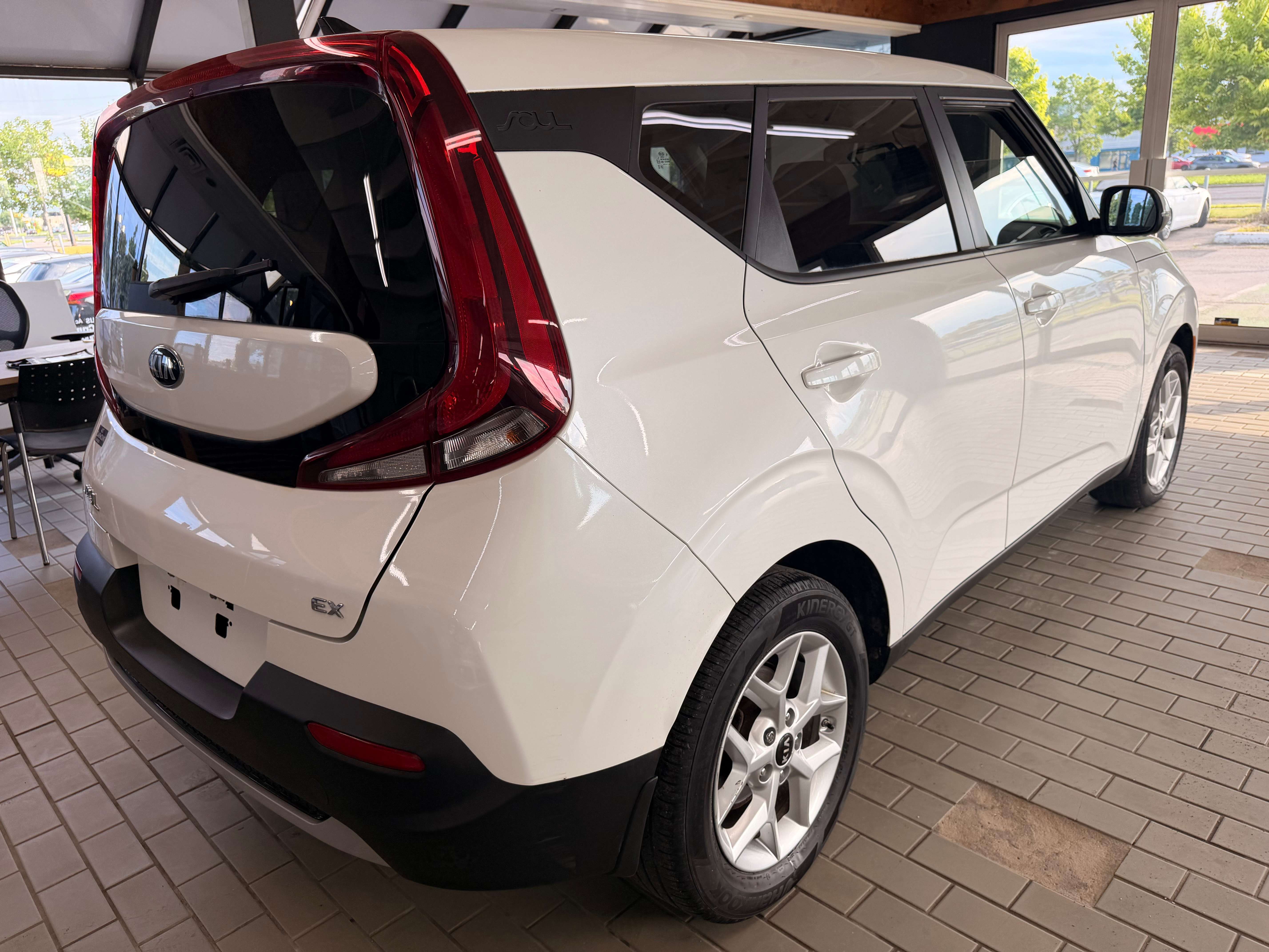 2020 Kia Soul EX - Image 4