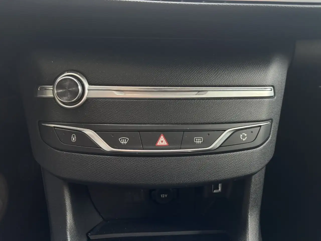 Peugeot 308 308 SW — photo 27
