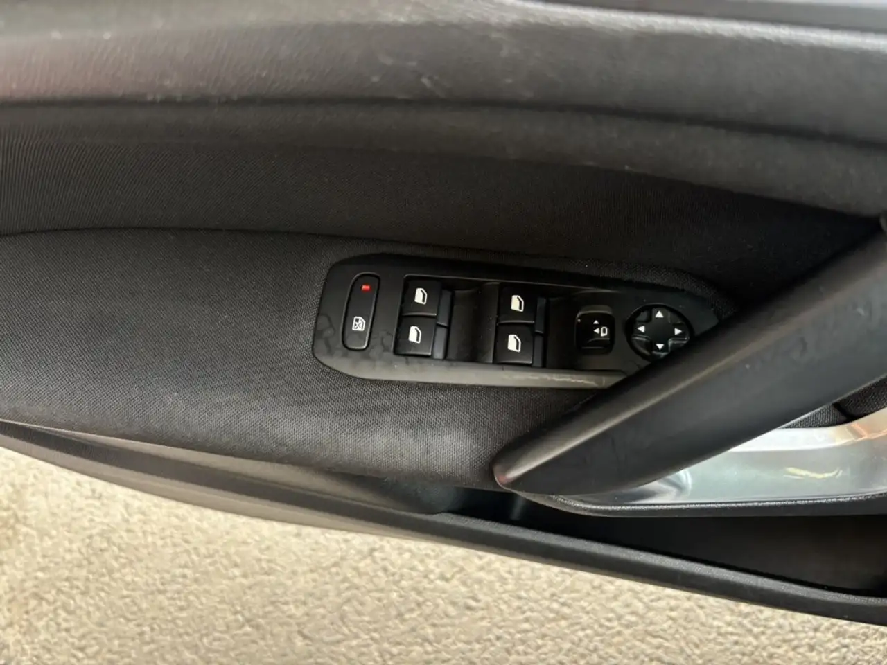 Peugeot 308 308 SW — photo 23