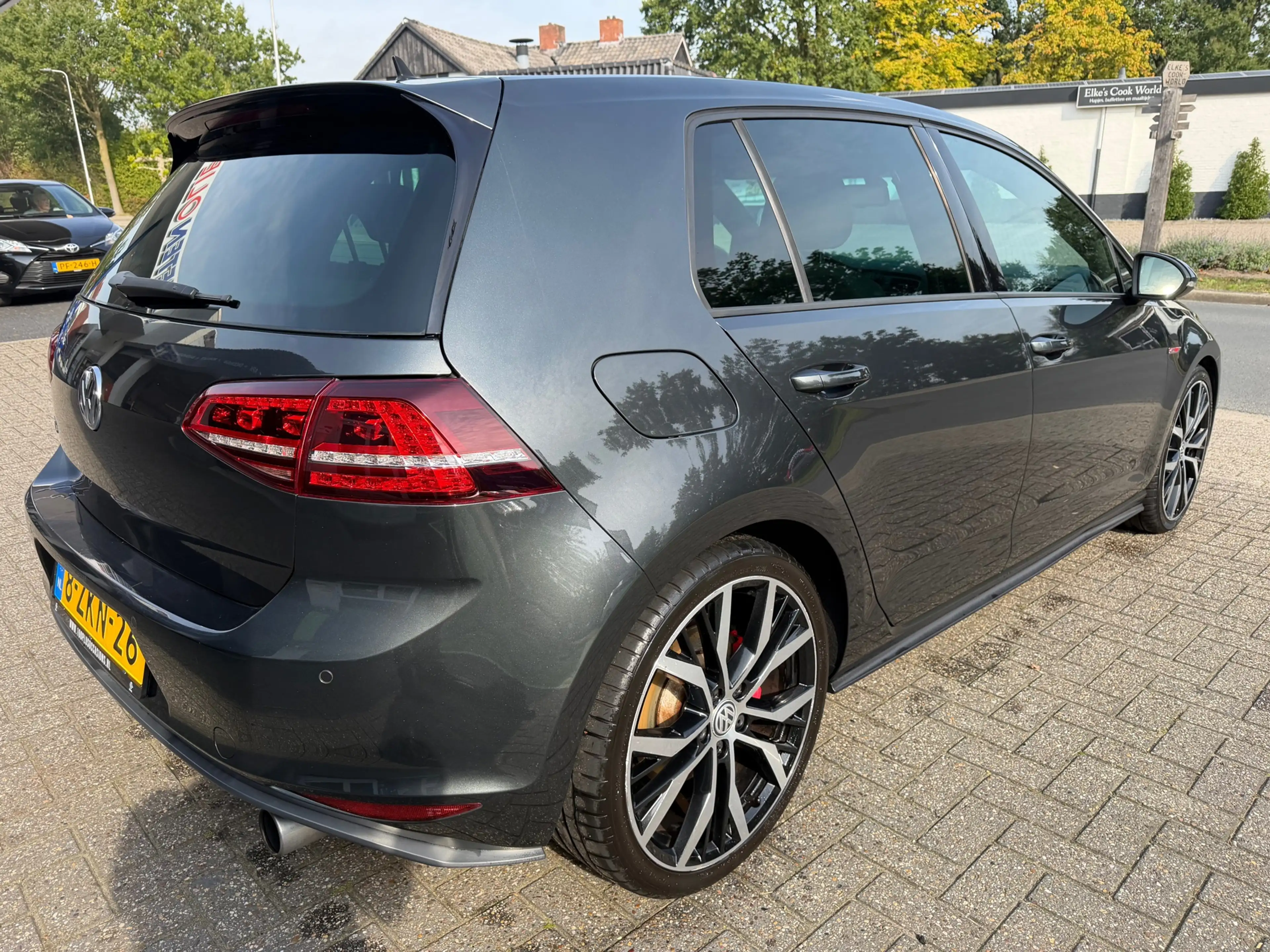 Volkswagen Golf GTI 2.0 TSI | Nwe apk | Cruise | — photo 3