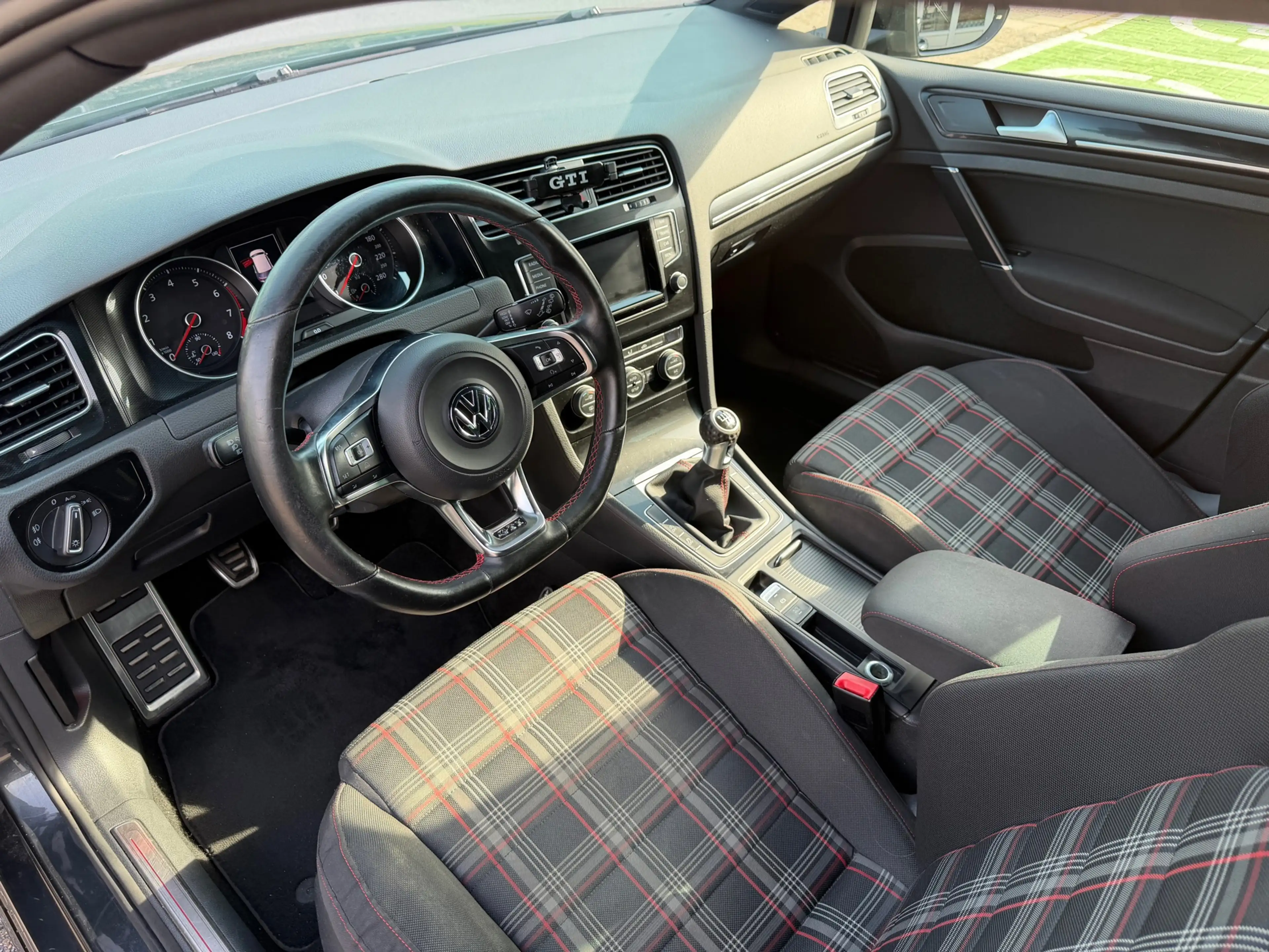Volkswagen Golf GTI 2.0 TSI | Nwe apk | Cruise | — photo 10