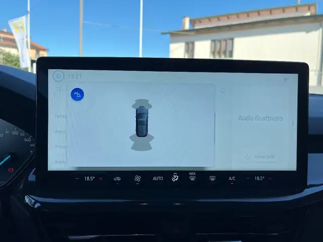 Ford Focus view 11