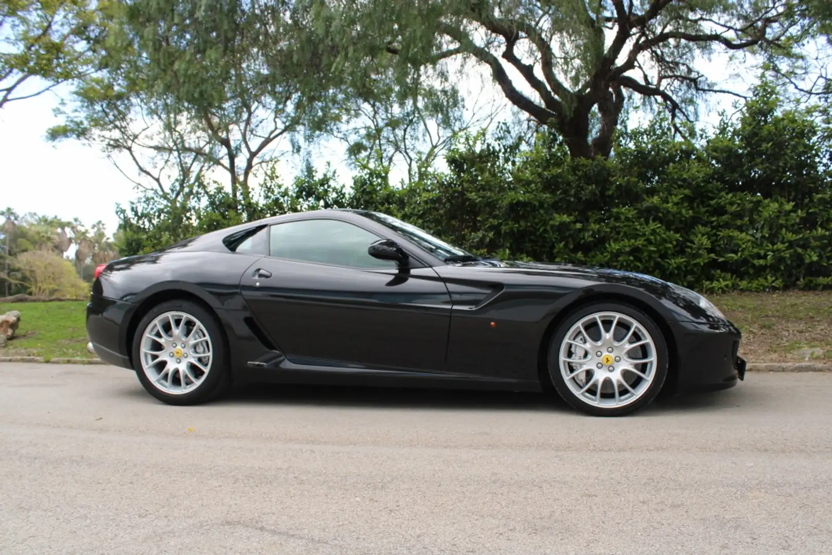 Ferrari 599 GTB Fiorano Negro - 1