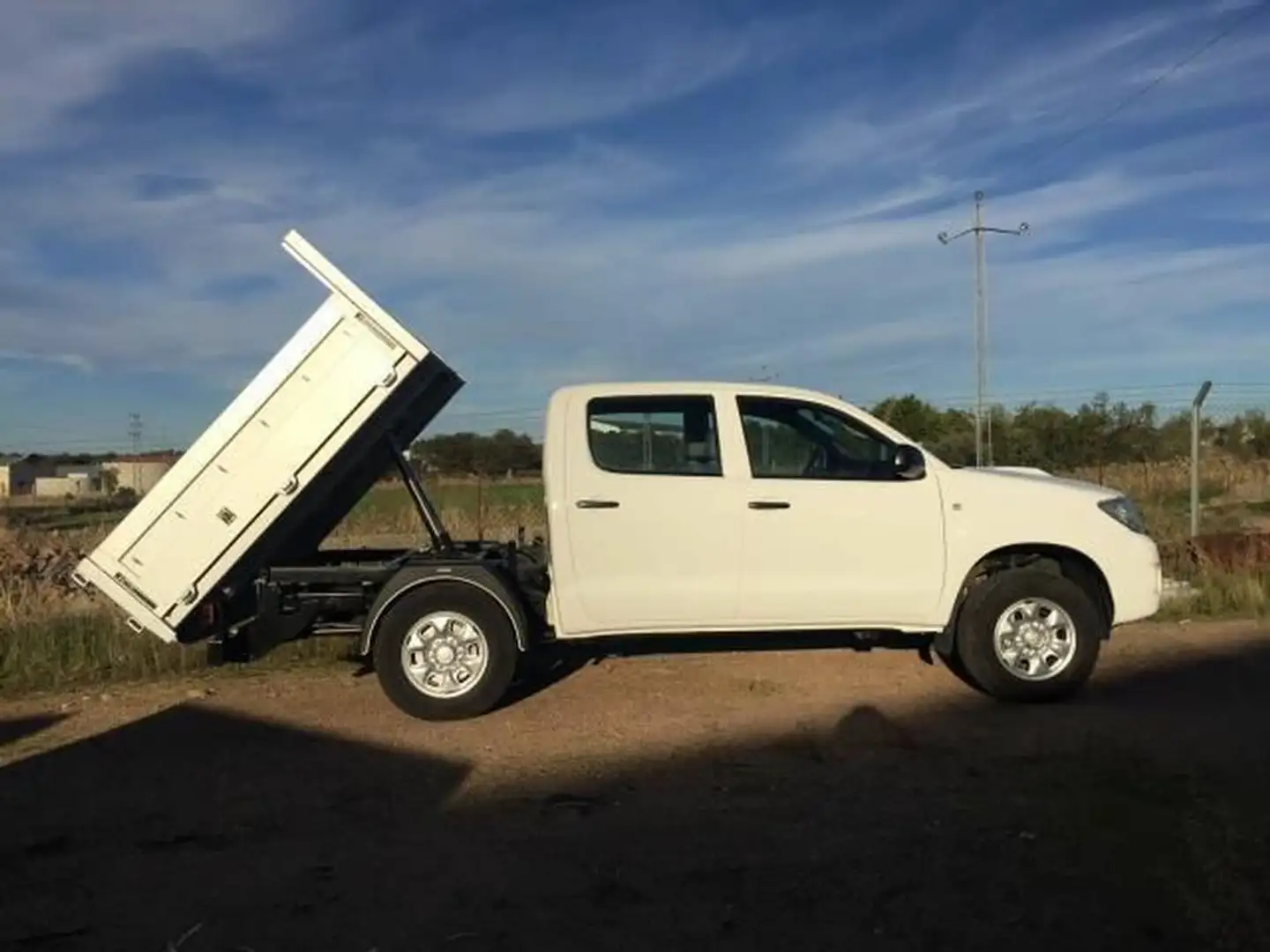 Toyota Hilux 2.5D-4D Cabina Doble GX - 1
