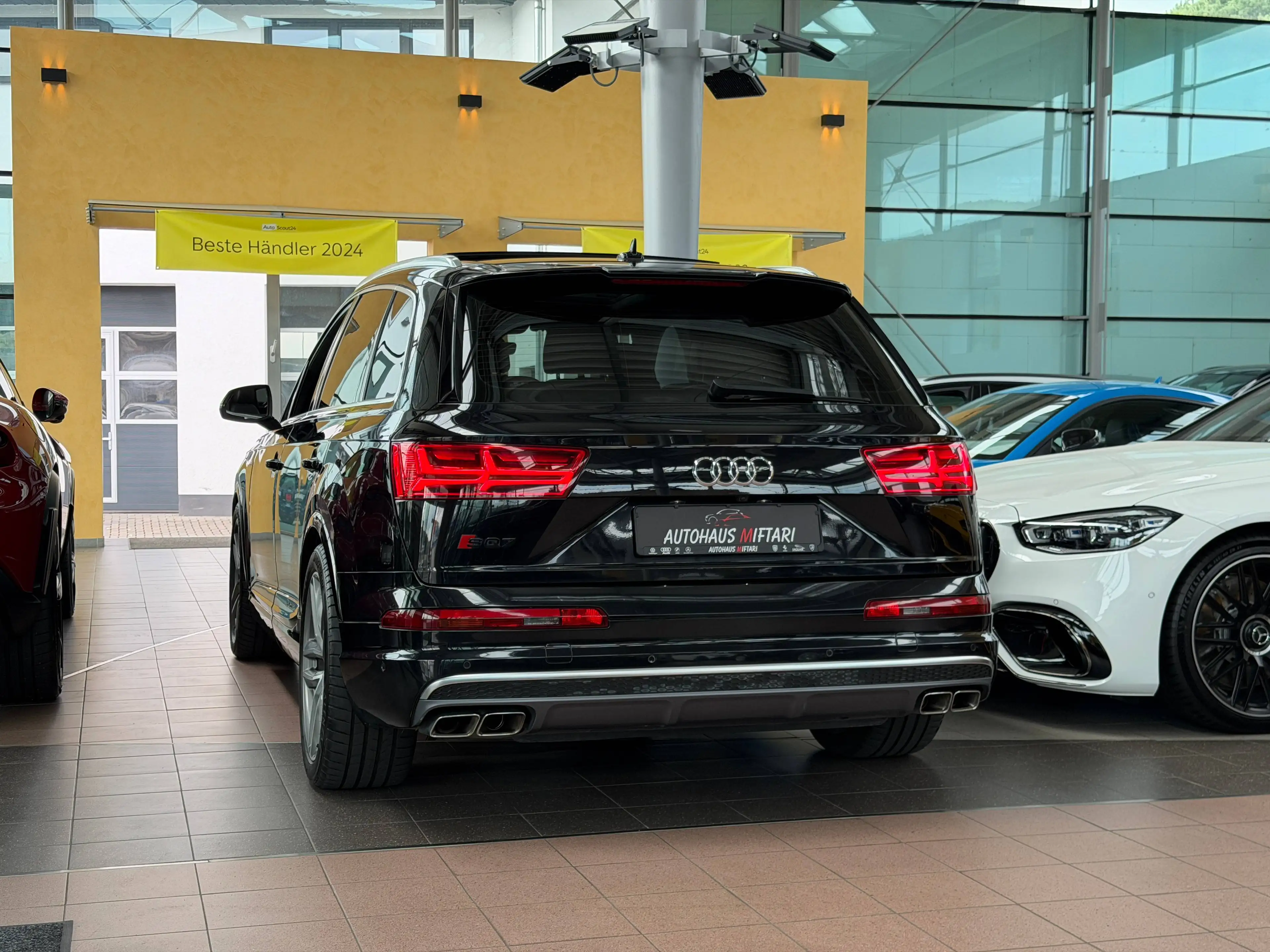 Audi SQ7 4.0 TDI B&O Pano Massage Nachtsicht Matrix HUD — photo 7