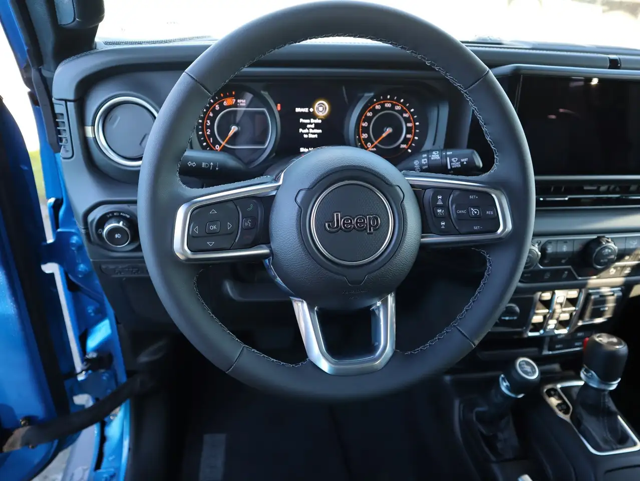 Jeep Wrangler снимка Jeep Wrangler