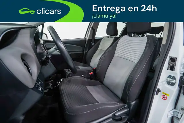 Toyota Yaris view 14