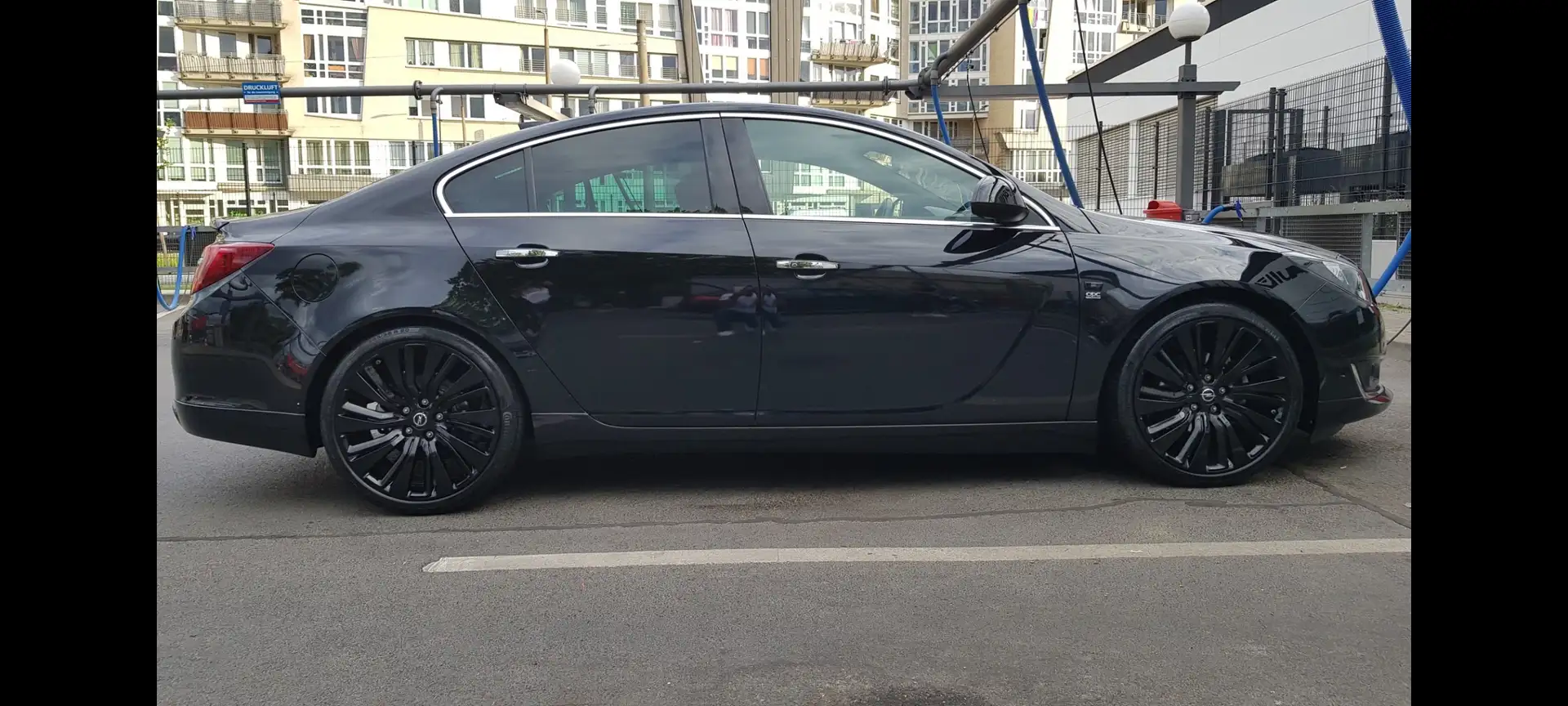 Opel Insignia Schwarz - 2
